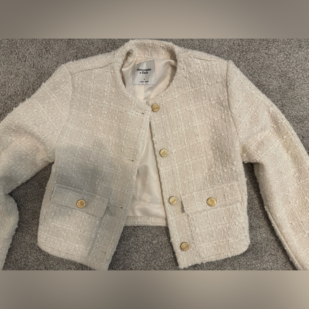 Abercrombie & Fitch Cream and Gold Textured Blazer